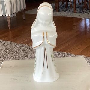 Royal Tara “Praying Nun” China Figurine